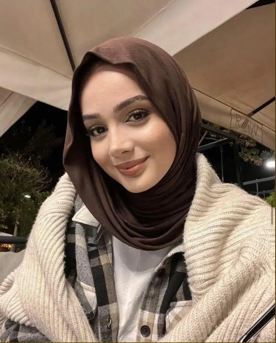 Gizem - Kadıköy Escort
