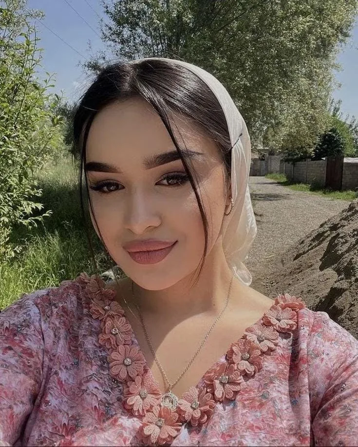 Elif - Kadıköy Escort