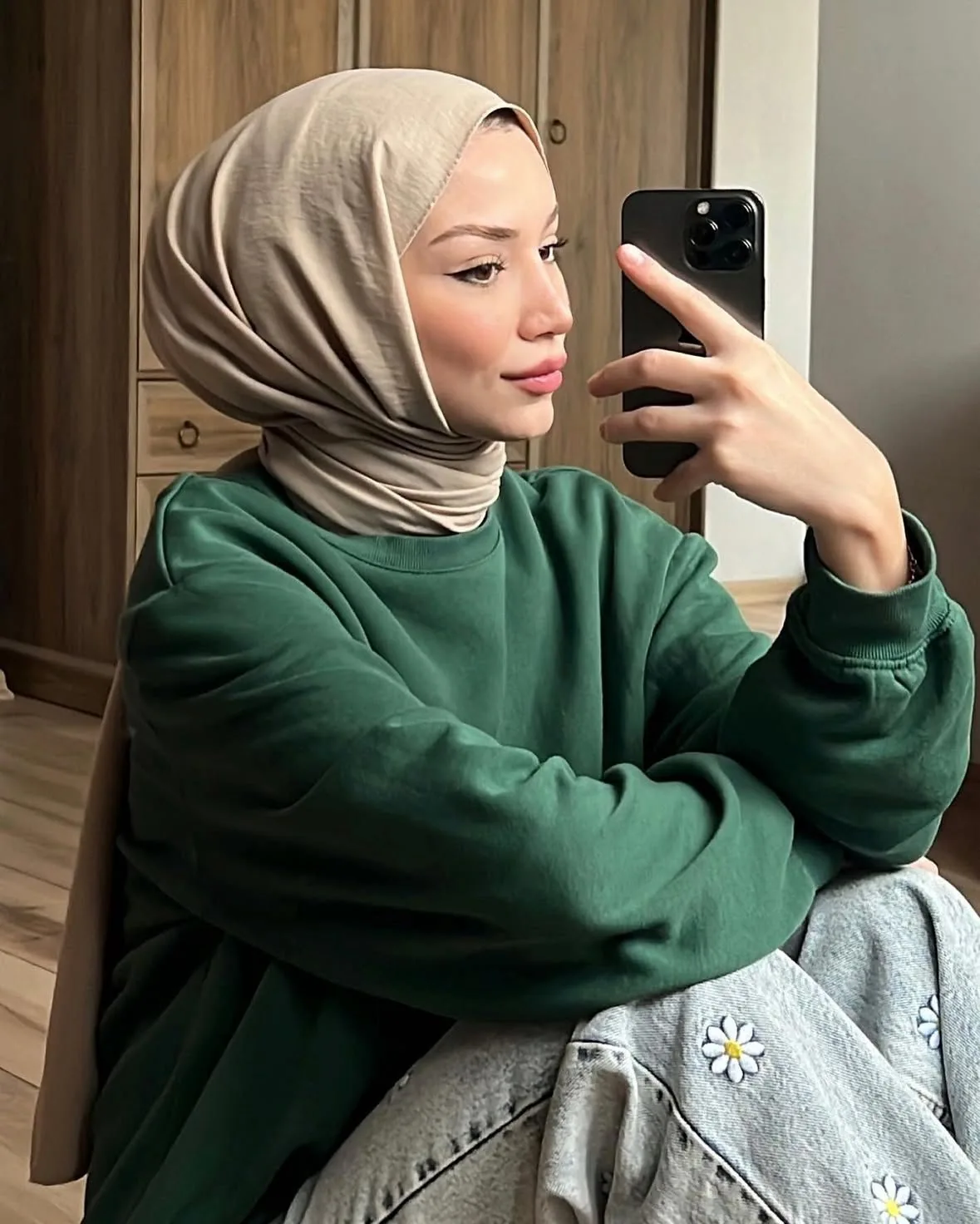 Bade - Kadıköy Escort