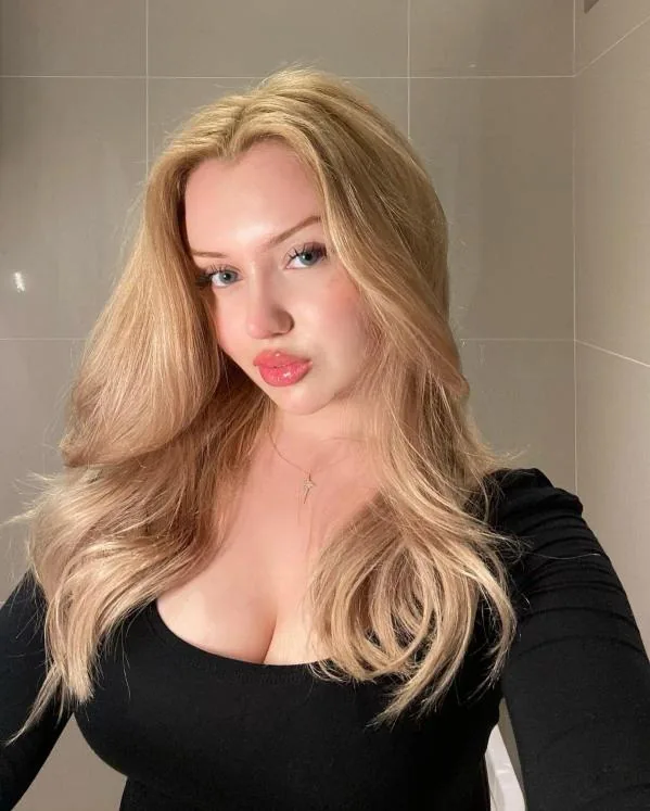 Eda - Kadıköy Escort