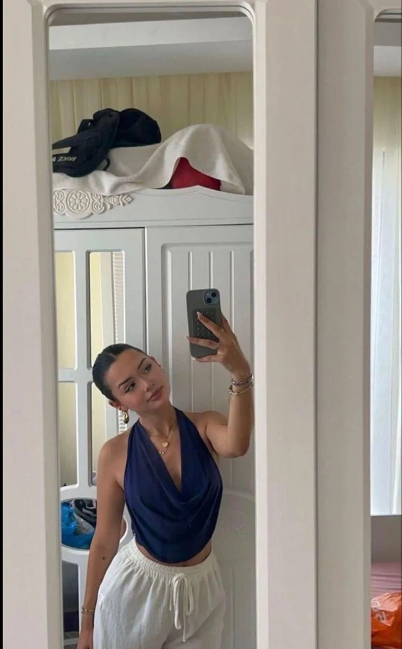 Gül - Kadıköy Escort