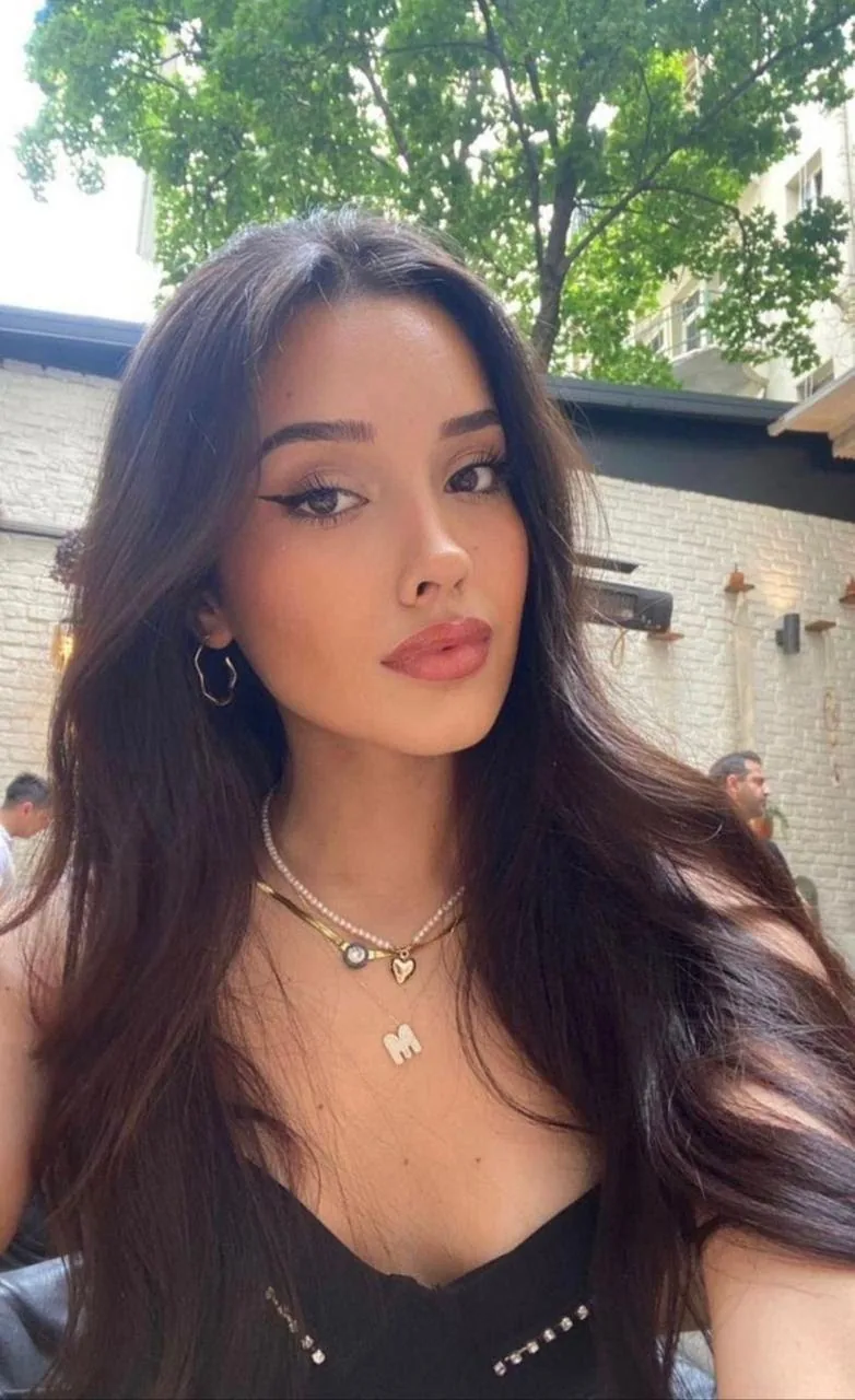 Gül - Kadıköy Escort